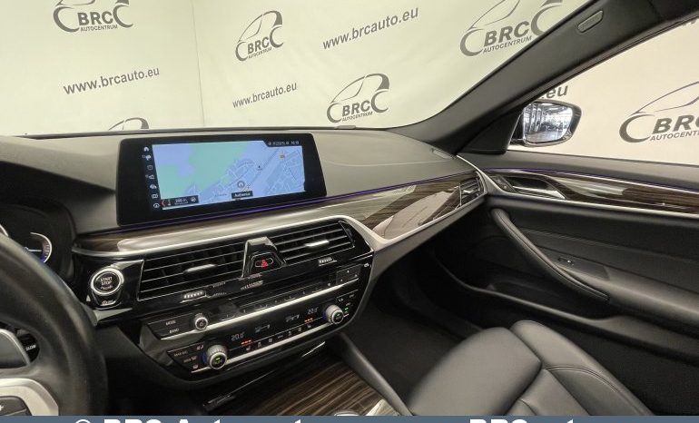 BMW 530 i xDrive M-Sport Automatas 2018 full