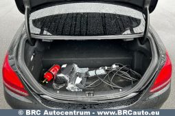 Mercedes-Benz C 300 e Plug-In Hybrid Automatas 2020 full