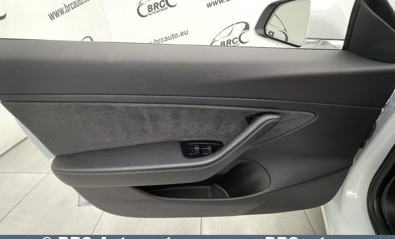 Tesla Model 3 55 kWh Automatas 2019 full