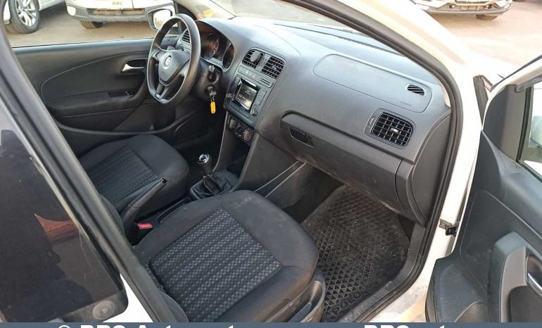 Volkswagen Polo 1.4TDI Bluemotion 2015 full