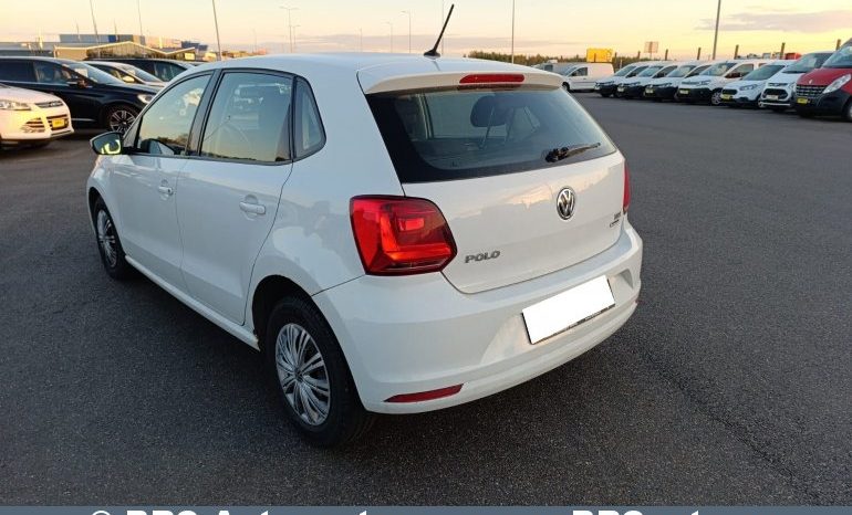 Volkswagen Polo 1.4TDI Bluemotion 2015 full