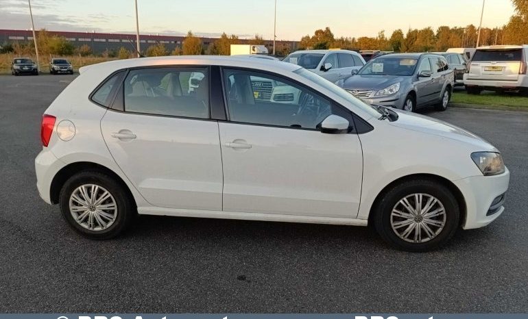Volkswagen Polo 1.4TDI Bluemotion 2015 full