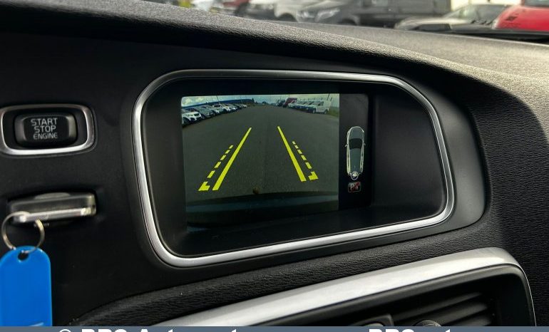 Volvo V40 2.0 D2 R-Design 2015 full