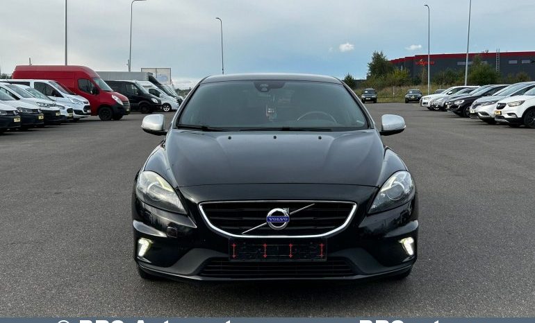 Volvo V40 2.0 D2 R-Design 2015 full
