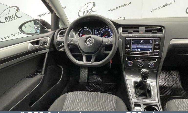 Volkswagen Golf 1.6 TDI 2017 full