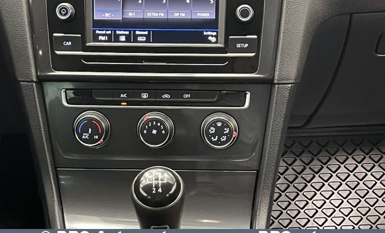 Volkswagen Golf 1.6 TDI 2017 full