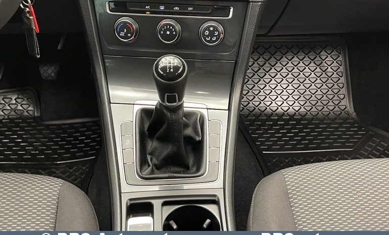 Volkswagen Golf 1.6 TDI 2017 full