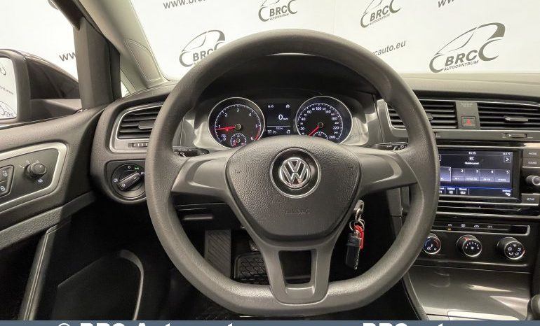 Volkswagen Golf 1.6 TDI 2017 full