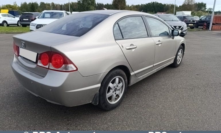 Honda Civic 1.8i Sedan 2006 full