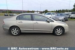 Honda Civic 1.8i Sedan 2006 full