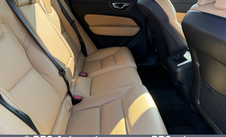 Volvo XC 60 2.0 B5 Mild-Hybrid Automatas 2023 full