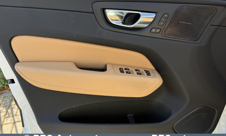 Volvo XC 60 2.0 B5 Mild-Hybrid Automatas 2023 full