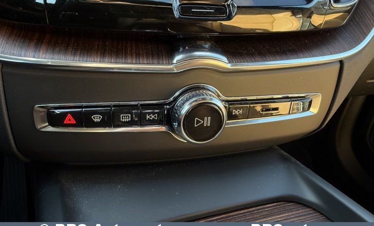 Volvo XC 60 2.0 B5 Mild-Hybrid Automatas 2023 full