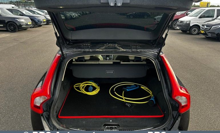 Volvo V60 2.4 Plug-In Hybrid Automatas 2014 full