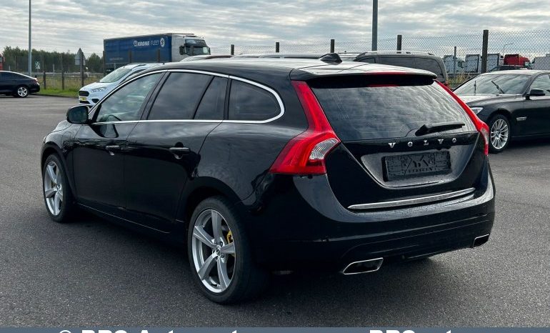 Volvo V60 2.4 Plug-In Hybrid Automatas 2014 full