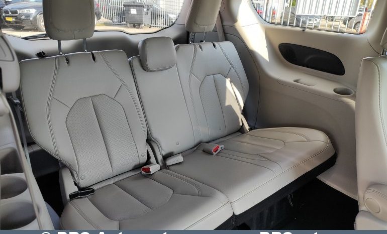 Chrysler Pacifica 3.6 V6 Automatas 2017 full