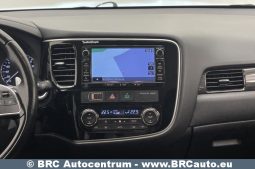 Mitsubishi Outlander 2.0 4WD CVT Automatas 2016 full