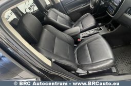 Mitsubishi Outlander 2.0 4WD CVT Automatas 2016