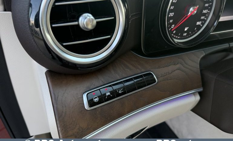 Mercedes-Benz E 300 Automatas 2017 full