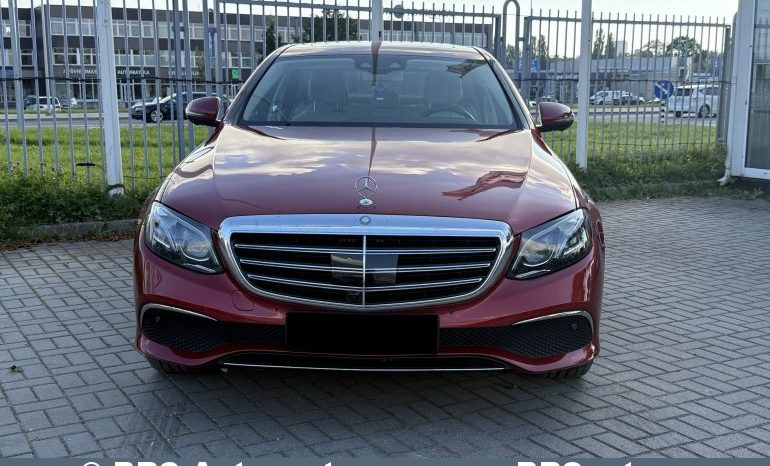 Mercedes-Benz E 300 Automatas 2017 full