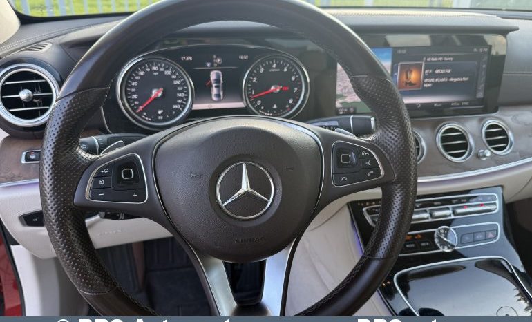 Mercedes-Benz E 300 Automatas 2017 full