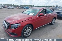 Mercedes-Benz E 300 Automatas 2017 full