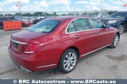 Mercedes-Benz E 300 Automatas 2017 full