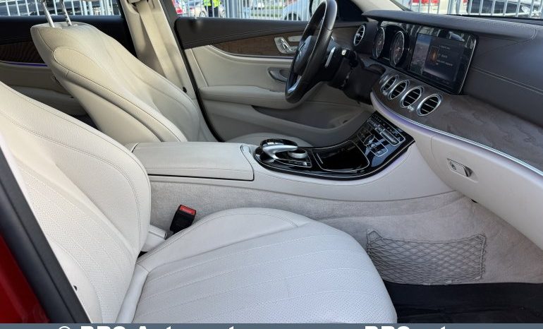 Mercedes-Benz E 300 Automatas 2017 full
