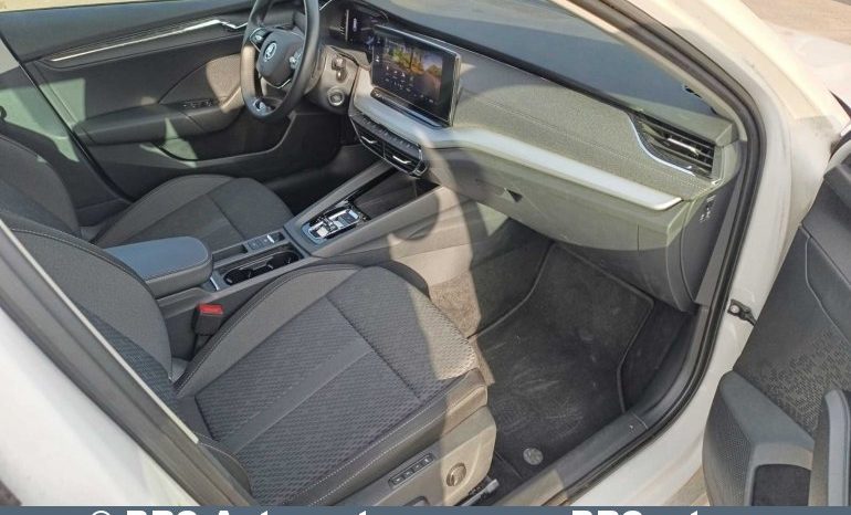 Skoda Octavia Style 2.0TDI Automatas 2023 full