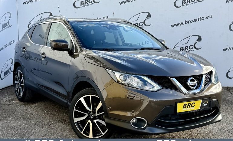 Nissan Qashqai 1.2 DiG-T Automatas 2016 full