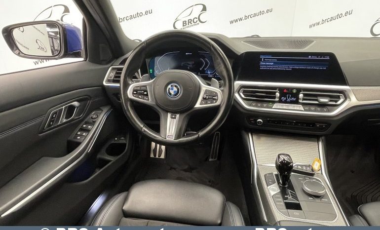 BMW 330 E Touring M-Sport Steptronic Plug-In Automatas 2022 full