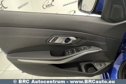 BMW 330 E Touring M-Sport Steptronic Plug-In Automatas 2022 full