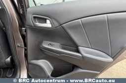 Honda Civic 1.8 i-VTEC 2012 full