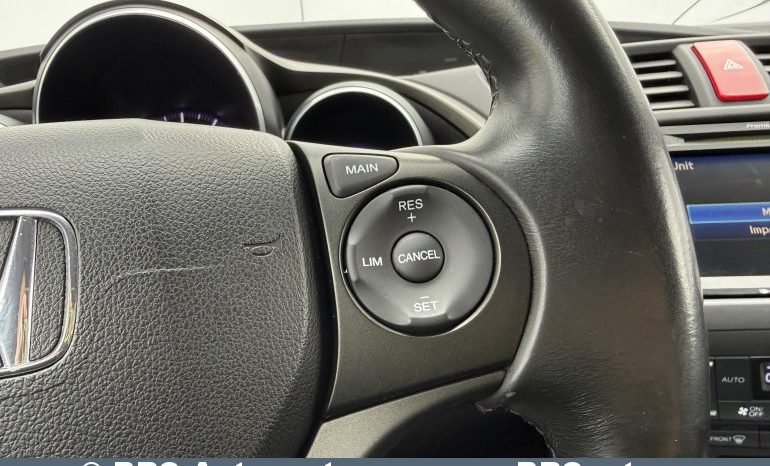 Honda Civic 1.8 i-VTEC 2012 full