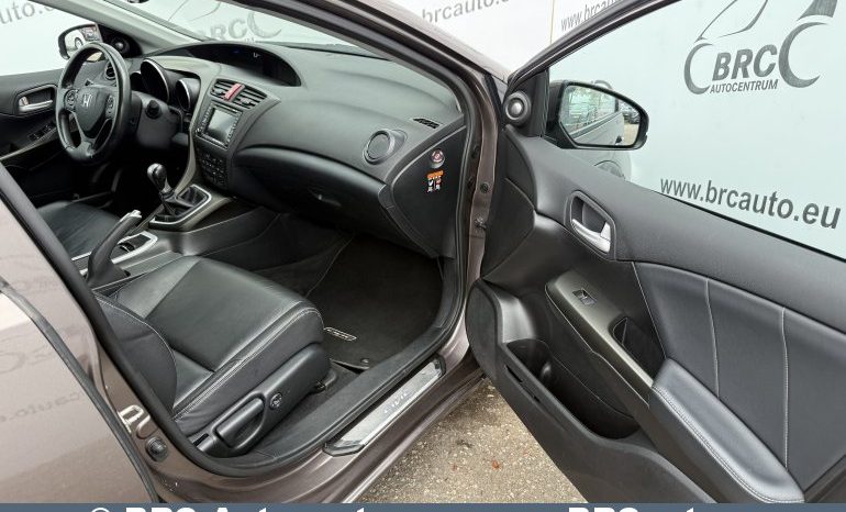 Honda Civic 1.8 i-VTEC 2012 full