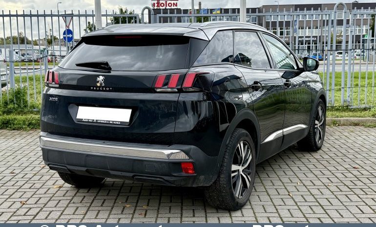 Peugeot 3008 1.6 THP Automatas 2018 full