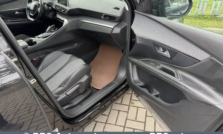 Peugeot 3008 1.6 THP Automatas 2018 full