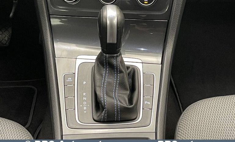 Volkswagen Golf e 36kWh Automatas 2019 full