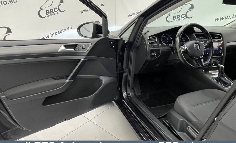 Volkswagen Golf e 36kWh Automatas 2019 full