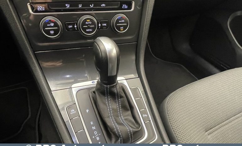 Volkswagen Golf e 36kWh Automatas 2019 full