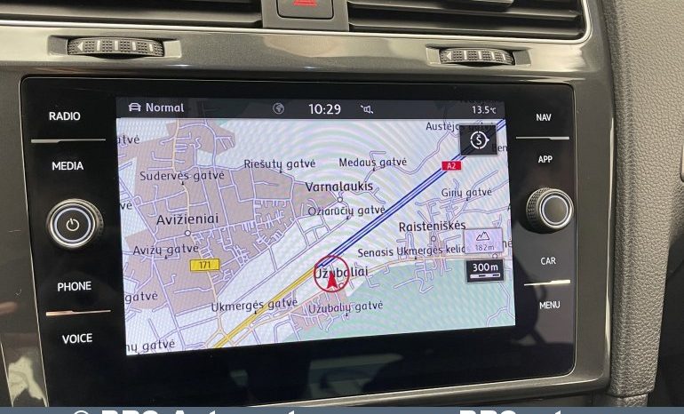 Volkswagen Golf e 36kWh Automatas 2019 full
