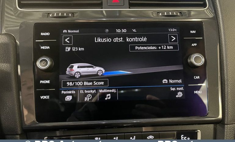 Volkswagen Golf e 36kWh Automatas 2019 full