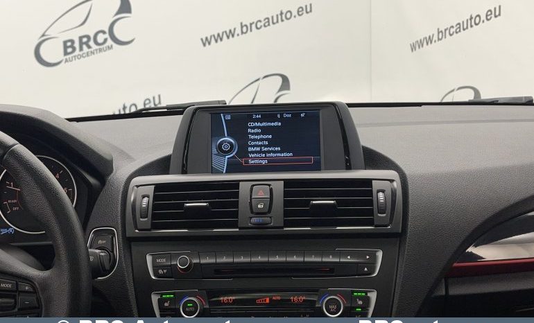 BMW 118 d Sport 2012 full