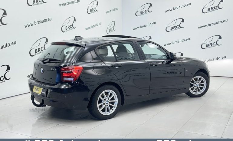 BMW 118 d Sport 2012 full