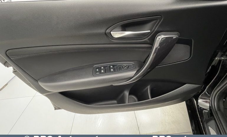 BMW 118 d Sport 2012 full
