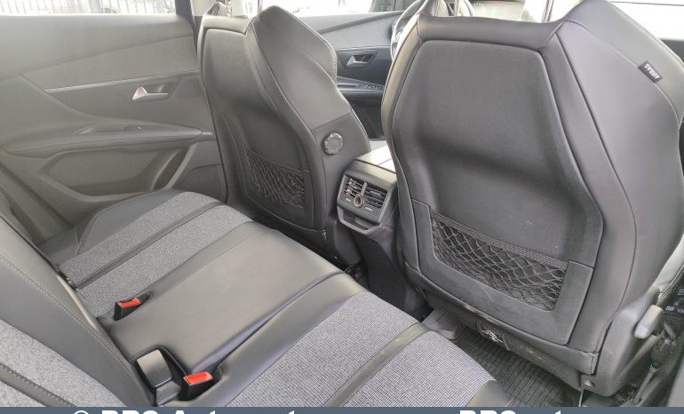 Peugeot 3008 1.2 PureTech 2017 full