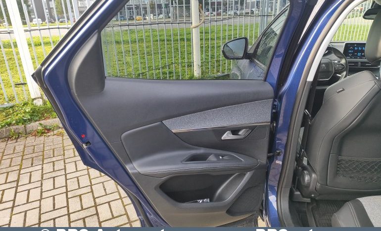 Peugeot 3008 1.2 PureTech 2017 full