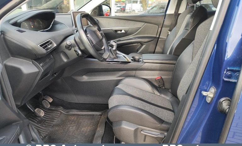 Peugeot 3008 1.2 PureTech 2017 full