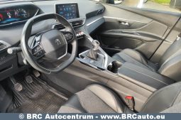 Peugeot 3008 1.2 PureTech 2017 full