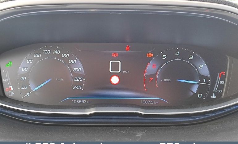 Peugeot 3008 1.2 PureTech 2017 full